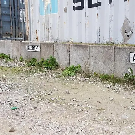 Lovely 3 Near Playmobil